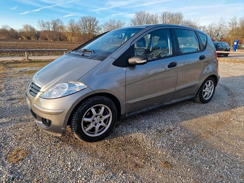 Gebraucht Mercedes A180 109 PS (80 kW) 2006 Grau Limousine