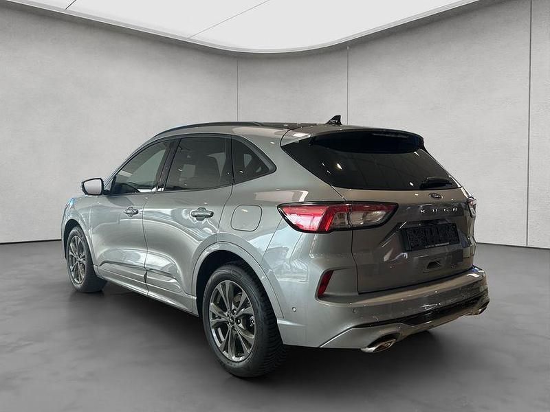 Gebraucht Ford Kuga ST-Line X 150 PS (110 kW) 2023 Solar silver metallic SUV