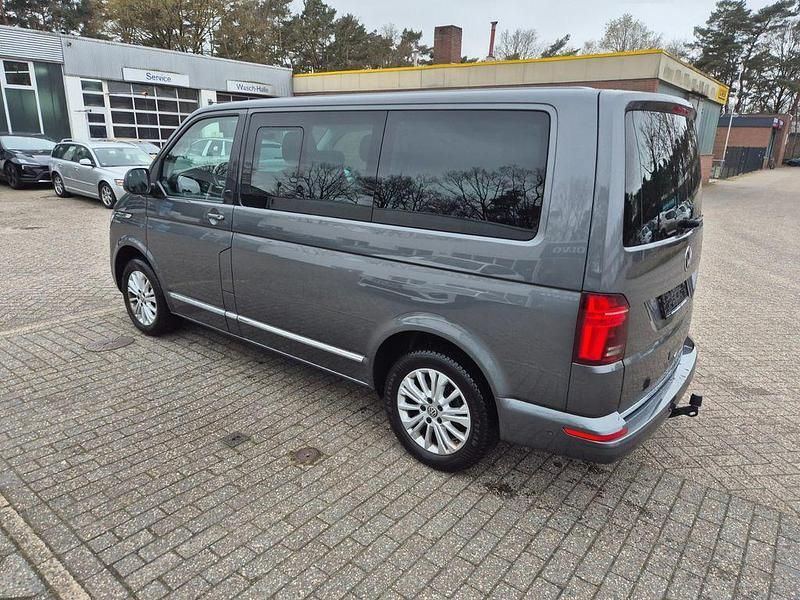 Gebraucht VW Multivan 199 PS (146 kW) 2020 Grau Van / Kleinbus