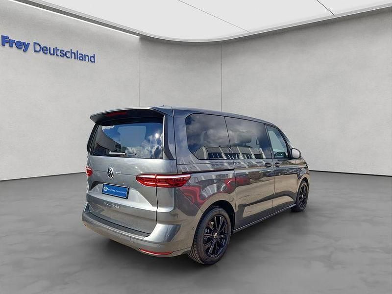 Gebraucht VW Multivan Life 204 PS (150 kW) 2023 Grau Van