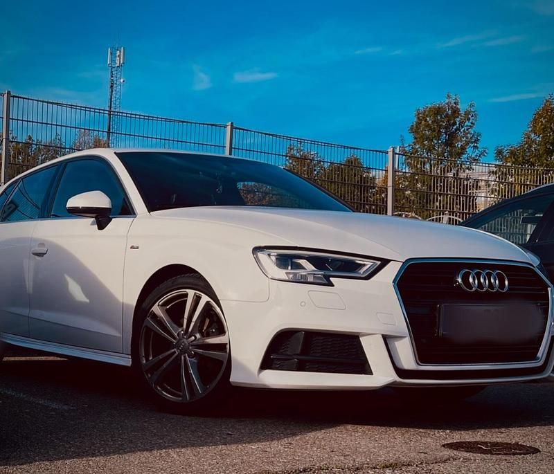 Weiß Gebraucht 2016 Audi A3 S-Line Limousine | 17.400 € (Guter Preis) - Bild 1/4