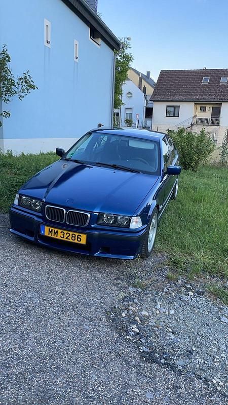 Blau Gebraucht 1996 BMW 328 M Sport Limousine | 13.000 € (Superpreis) - Bild 1/4