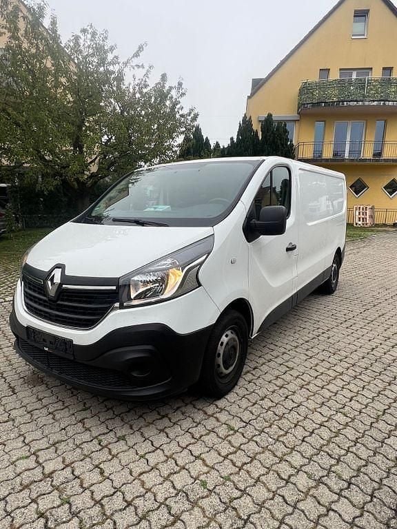 Gebraucht Renault Trafic 120 PS (88 kW) 2021 Weiß Van / Kleinbus