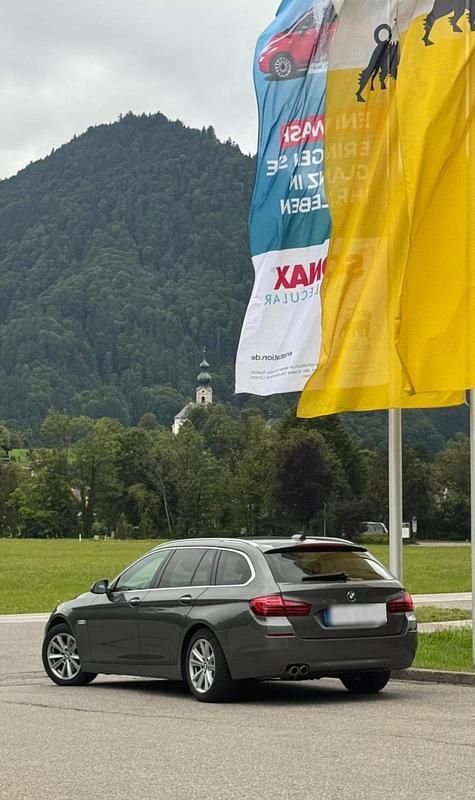 Gebraucht BMW 530 258 PS (189 kW) 2013 Grau Kombi