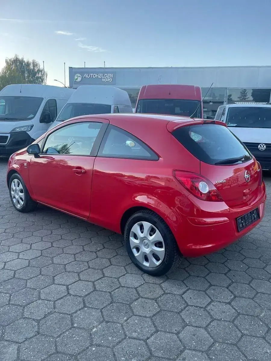 Gebraucht Opel Corsa Active 69 PS (50 kW) 2013 Rot Kleinwagen