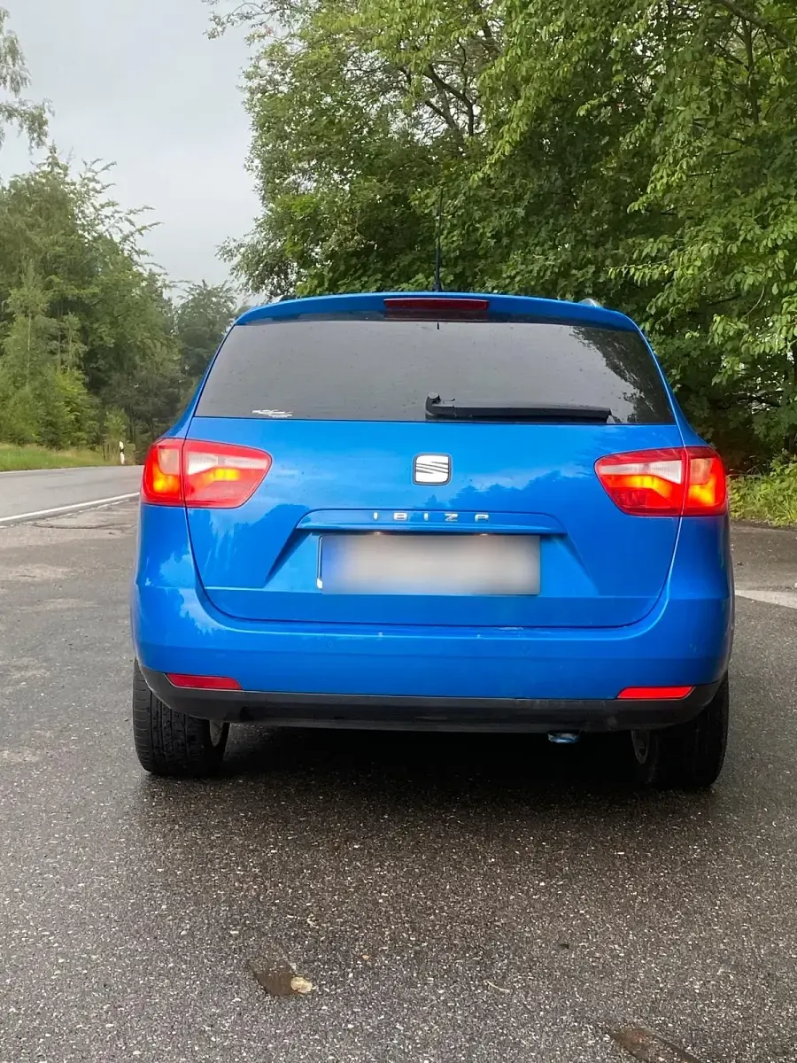 Gebraucht Seat Ibiza ST 105 PS (77 kW) 2010 Blau Kombi