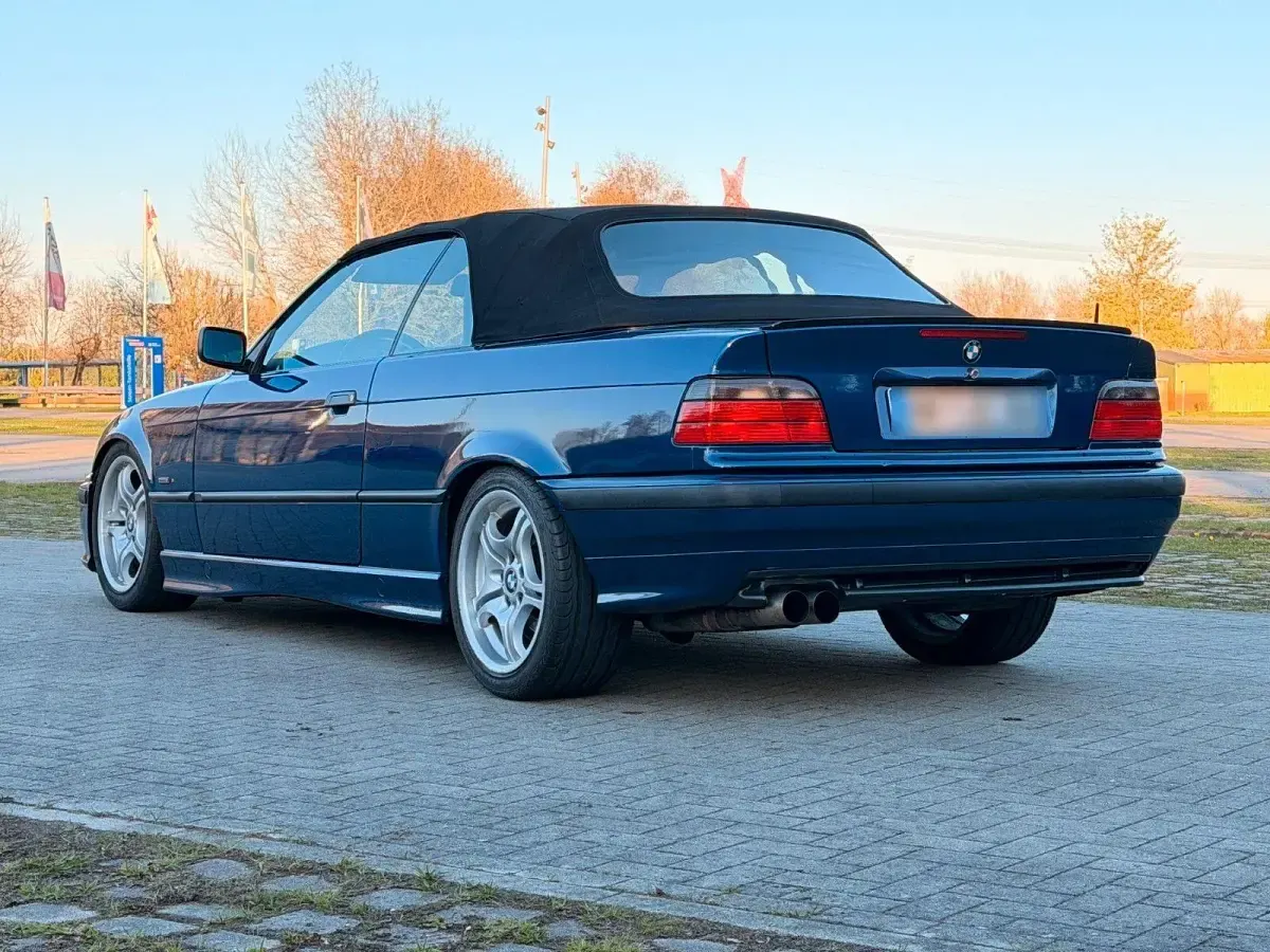Gebraucht BMW 320 Cabriolet M Sport 150 PS (110 kW) 1997 Blau Cabrio