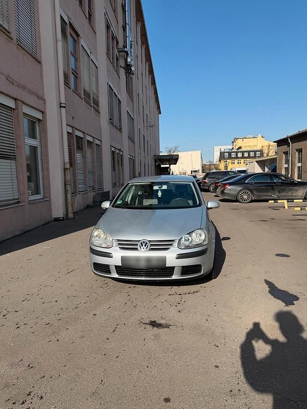 Gebraucht VW Golf V 75 PS (55 kW) 2004 Silber Kleinwagen