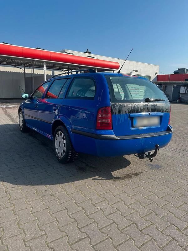 Gebraucht Skoda Octavia 90 PS (66 kW) 2007 Blau Kombi