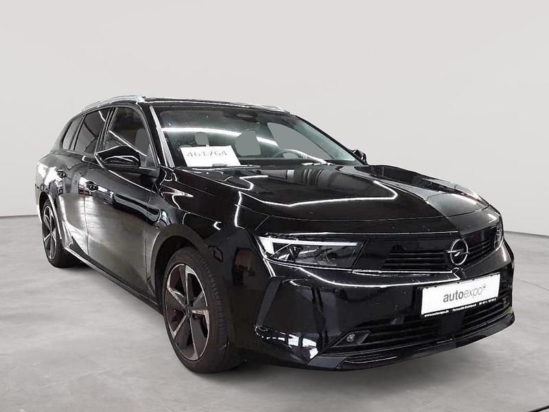 Karbon schwarz metallic Gebraucht 2023 Opel Astra Elegance Kombi | 20.990 € (Guter Preis) - Bild 1/4