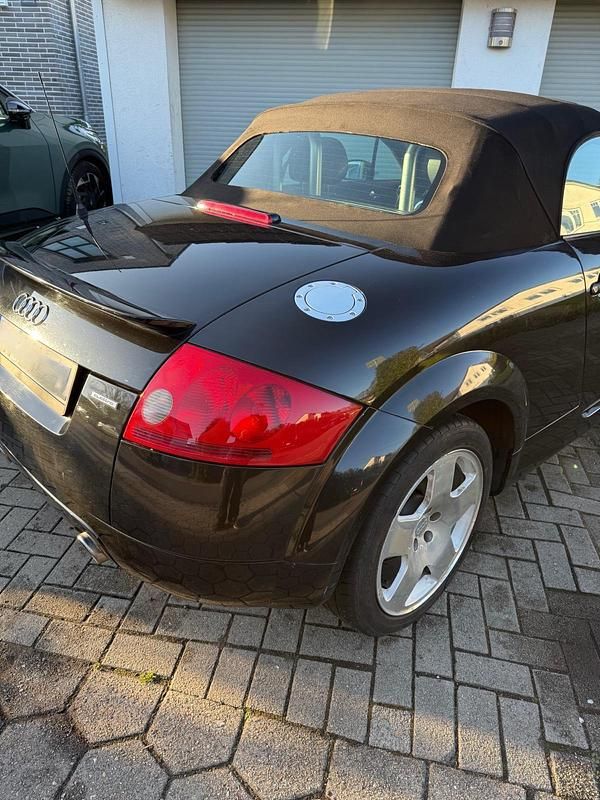Gebraucht Audi TT Roadster 224 PS (164 kW) 2000 Schwarz Cabrio