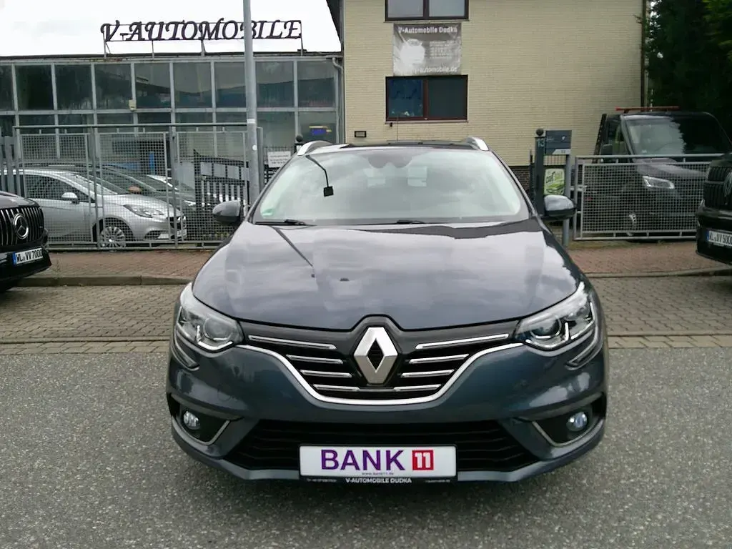 Gebraucht Renault Mégane Intens 132 PS (97 kW) 2016 Blau Limousine