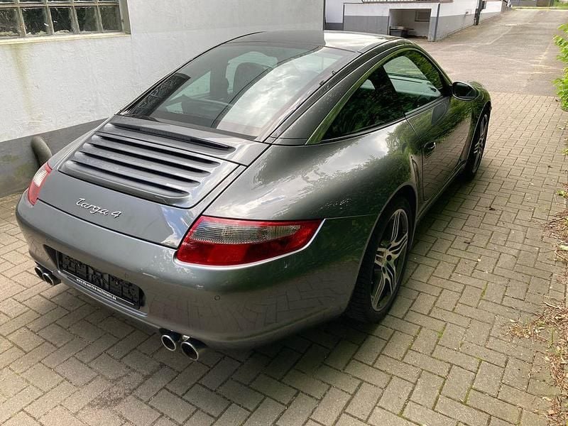 Gebraucht Porsche 997 325 PS (239 kW) 2008 Grau