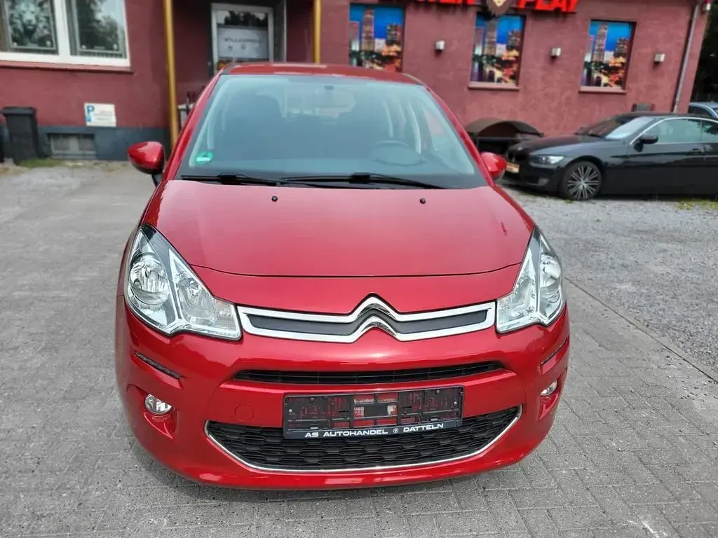 Gebraucht Citroën C3 SELECTION 68 PS (50 kW) 2015 Rot Limousine