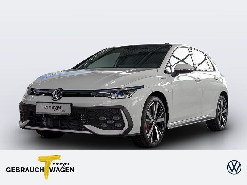 Pure white Gebraucht 2025 VW Golf VIII GTE Limousine | 43.540 € (Superpreis) - Bild 1/4