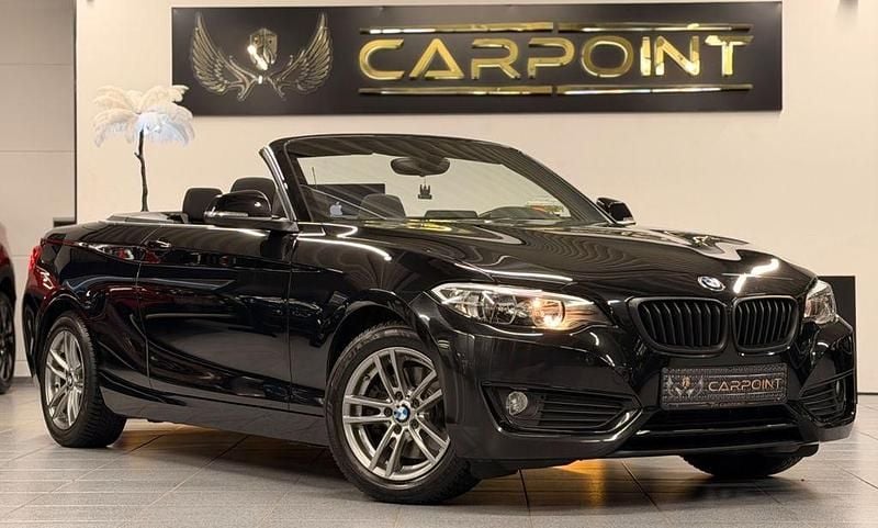 Gebraucht BMW 220 Basis 190 PS (139 kW) 2015 Schwarz Cabrio