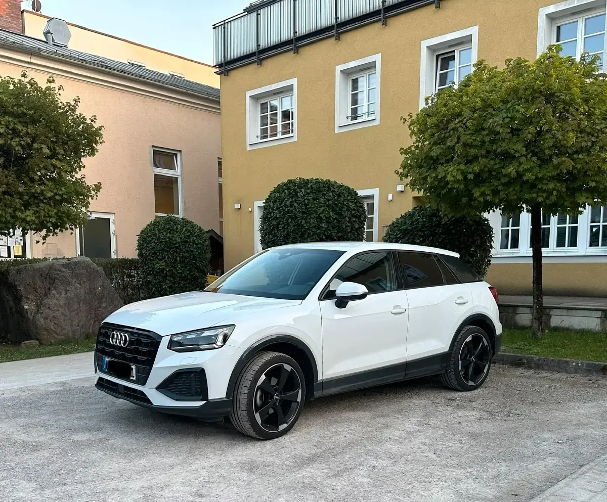 Gebraucht Audi Q2 Ambiente 116 PS (85 kW) 2024 Weiß SUV