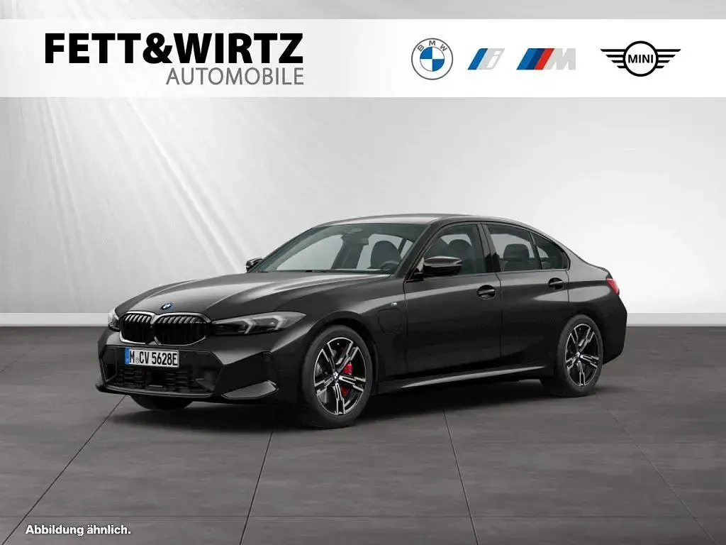 Gebraucht BMW 330e M Sport 292 PS (214 kW) 2025 Limousine