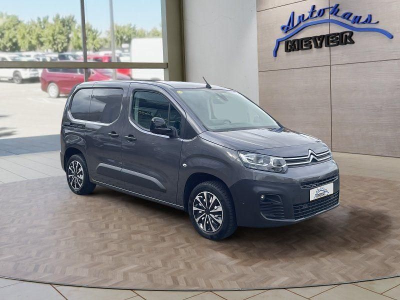 Grau Gebraucht 2023 Citroën Berlingo | 22.909 € (Fairer Preis) - Bild 1/4