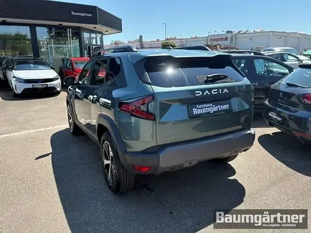 Gebraucht Dacia Duster Journey 131 PS (96 kW) 2025 Zedergrün metallic SUV