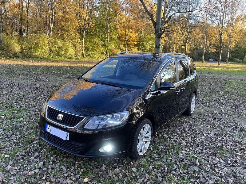 Schwarz Gebraucht 2013 Seat Alhambra Ecomotive Van / Kleinbus | 21.500 € - Bild 1/4