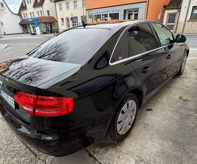 Gebraucht Audi A4 Ambition 120 PS (88 kW) 2008 Schwarz Limousine