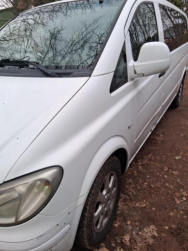 Gebraucht 2003 Mercedes Vito Van | 2.999 € - Bild 1/4