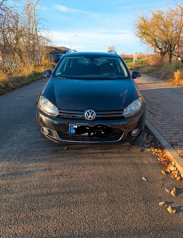 Schwarz Gebraucht 2010 VW Golf VI Comfortline Kleinwagen | 5.999 € (Fairer Preis) - Bild 1/4