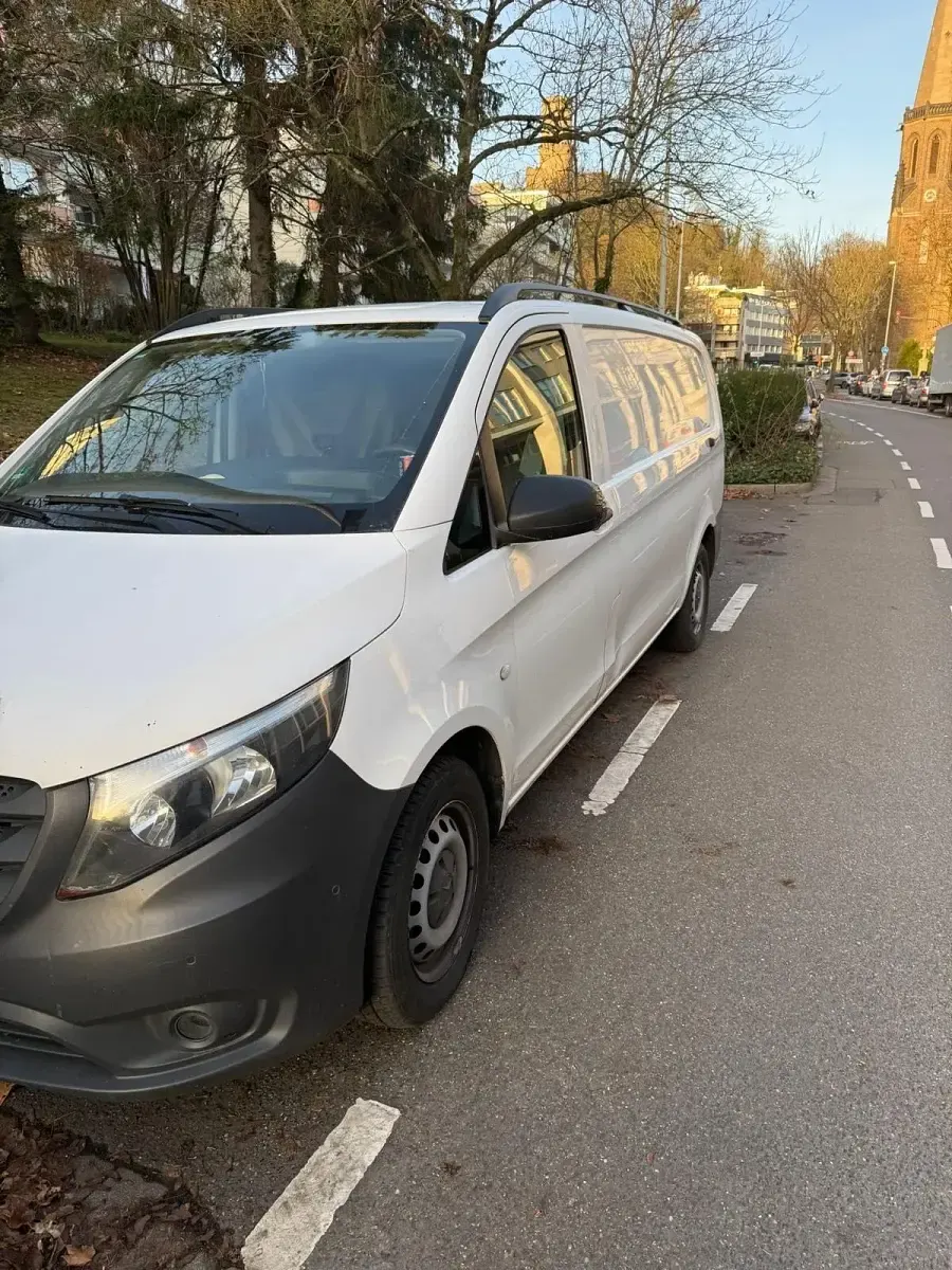 Gebraucht Mercedes Vito 136 PS (100 kW) 2018 Weiß Van