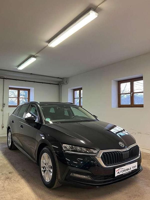 Gebraucht Skoda Octavia 116 PS (85 kW) 2021 Schwarz Limousine