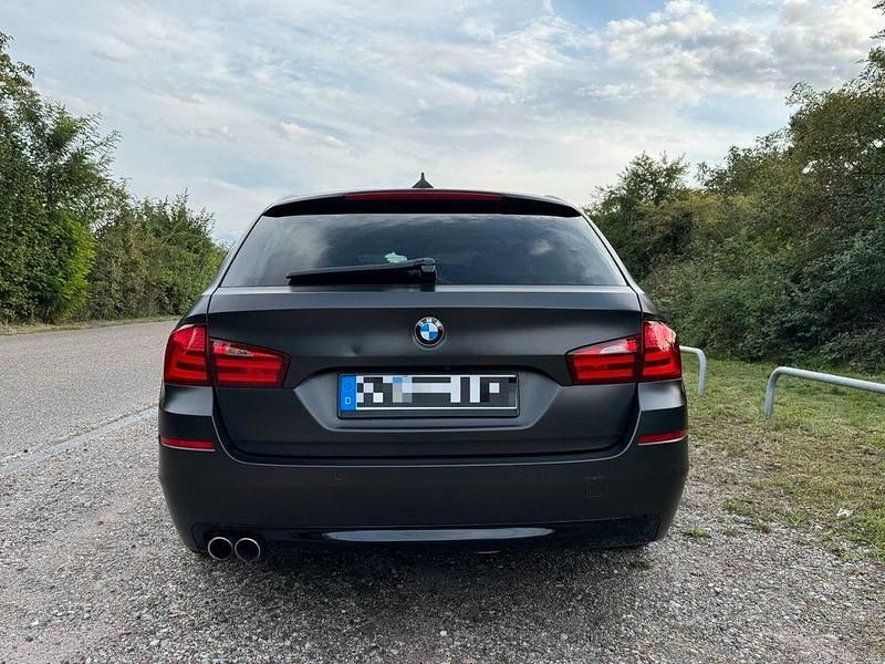 Gebraucht BMW 530 Performance 258 PS (189 kW) 2013 Schwarz Kombi