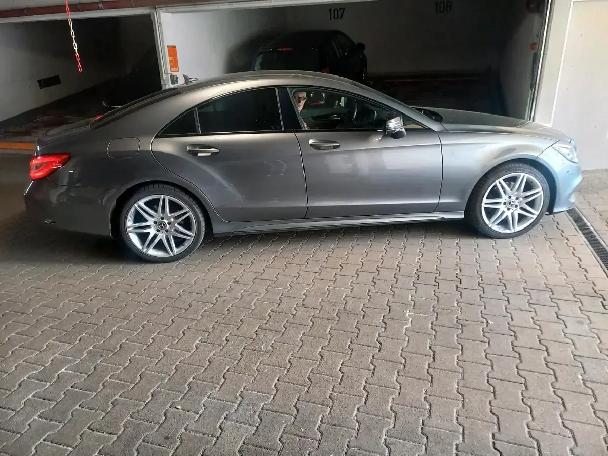 Gebraucht Mercedes CLS250 AMG line 204 PS (150 kW) 2016 Grau Limousine
