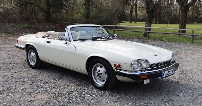 Używany Jaguar XJS S 265 KM (194 kW) 1988 Biały Kabriolet