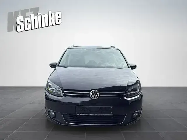 Gebraucht VW Touran Comfortline 105 PS (77 kW) 2014 Andere Van / Kleinbus