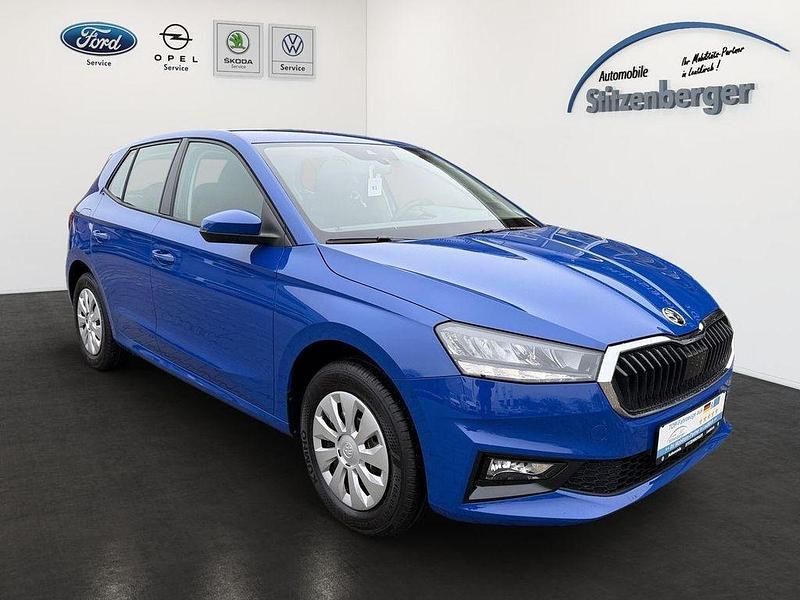 Neu Skoda Fabia Essence 80 PS (58 kW) 2026 Energyblau Kleinwagen