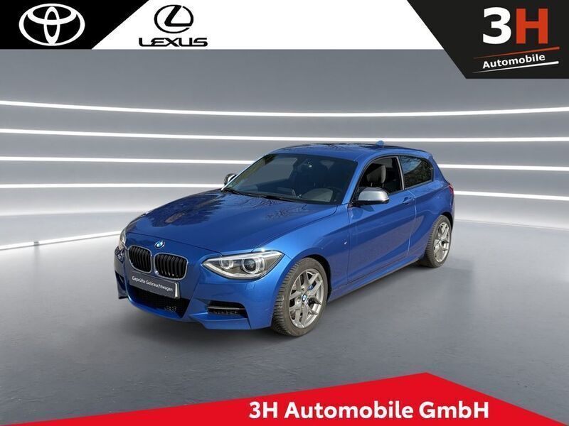 Blau Gebraucht 2014 BMW M135 Performance Kleinwagen | 18.990 € (Fairer Preis) - Bild 1/4