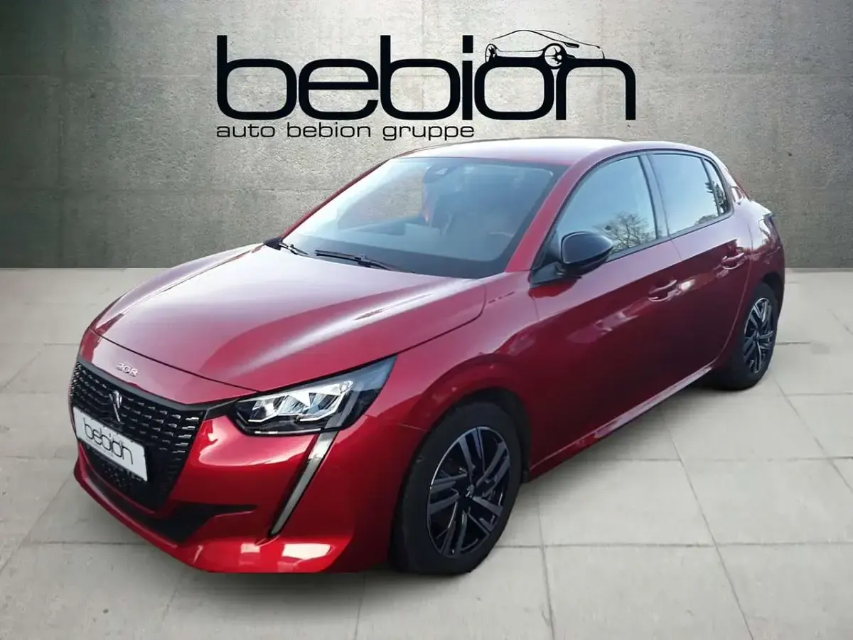Gebraucht Peugeot 208 Allure 101 PS (74 kW) 2023 Elixirrot Kleinwagen