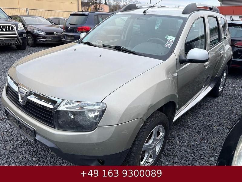 Gold Gebraucht 2011 Dacia Duster Prestige SUV | 5.950 € (Fairer Preis) - Bild 1/4