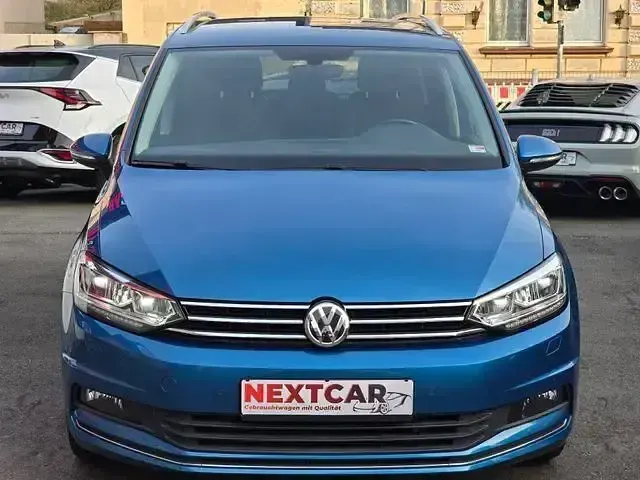 Gebraucht VW Touran Highline 150 PS (110 kW) 2018 Blau Van / Kleinbus