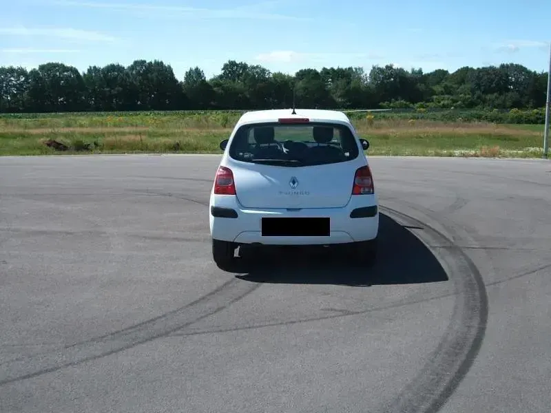 Gebraucht Renault Twingo 58 PS (42 kW) 2009 Weiß Kleinwagen