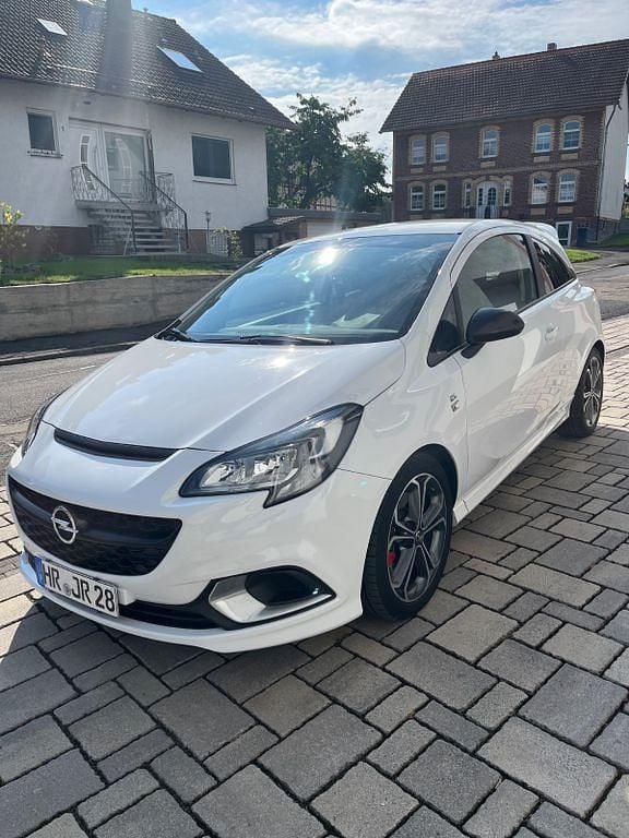 Weiß Gebraucht 2019 Opel Corsa Kleinwagen | 9.900 € (Guter Preis) - Bild 1/4