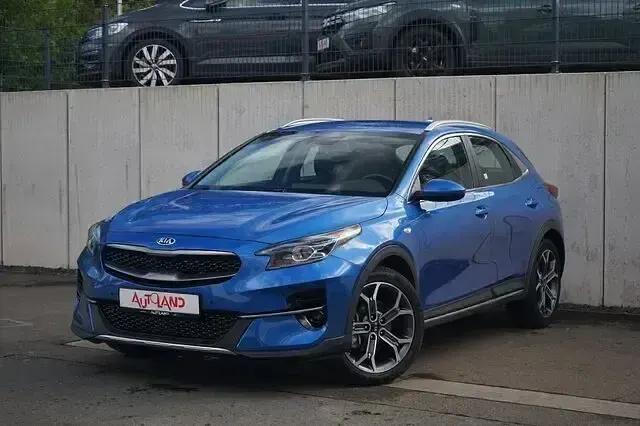 Gebraucht Kia XCeed 140 PS (102 kW) 2020 Blueflamemet. SUV