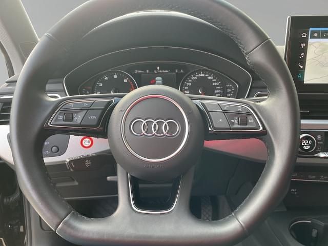 Gebraucht Audi A4 Advanced 204 PS (150 kW) 2022 Schwarz Limousine