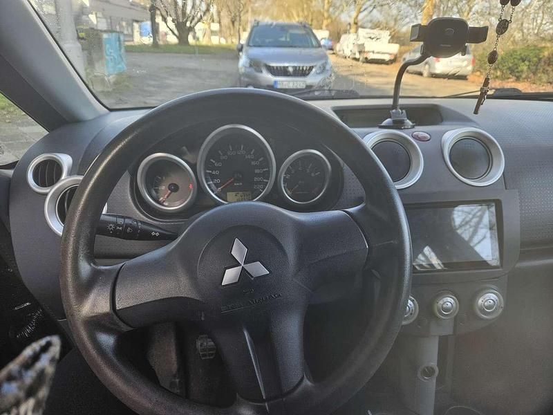 Gebraucht Mitsubishi Colt Motion 75 PS (55 kW) 2007 Limousine