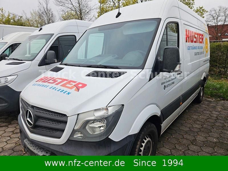 Gebraucht Mercedes Sprinter 163 PS (119 kW) 2018 Arktikweiss Van