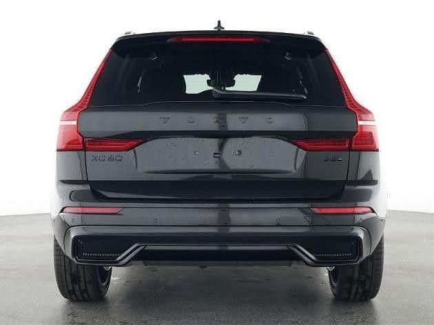 Gebraucht Volvo XC60 Plus 250 PS (183 kW) 2025 Onyx black / metallic SUV