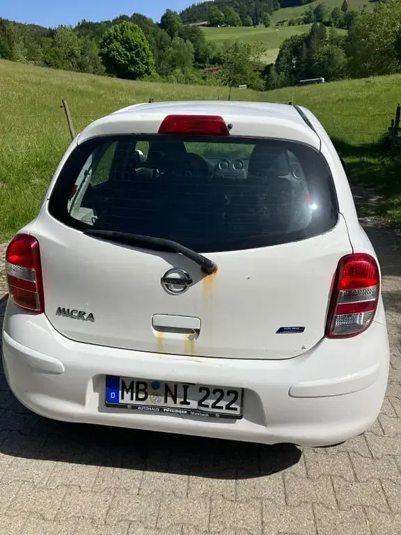 Gebraucht Nissan Micra Acenta 80 PS (58 kW) 2011 Weiß Kleinwagen