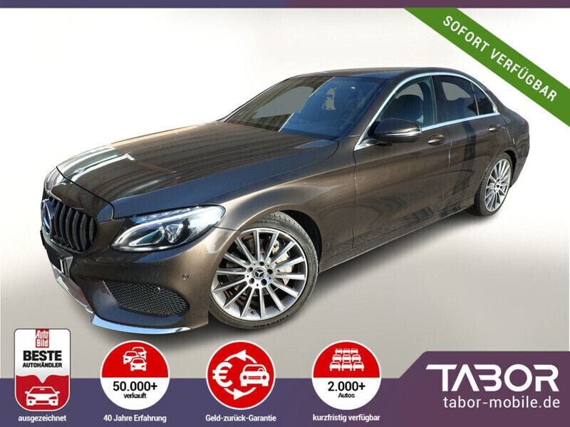 Braun Gebraucht 2017 Mercedes C300 AMG line Limousine | 23.488 € (Fairer Preis) - Bild 1/4