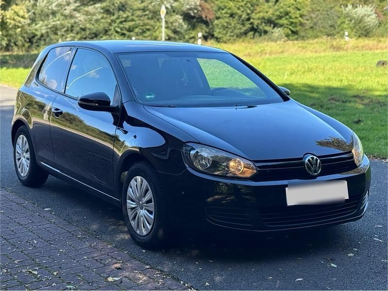 Schwarz Gebraucht 2010 VW Golf VI Limousine | 2.600 € (Superpreis) - Bild 1/4