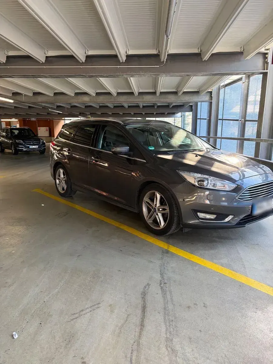 Occasion Ford Focus Titanium 120 ch (88 kW) 2015 Argent Berline